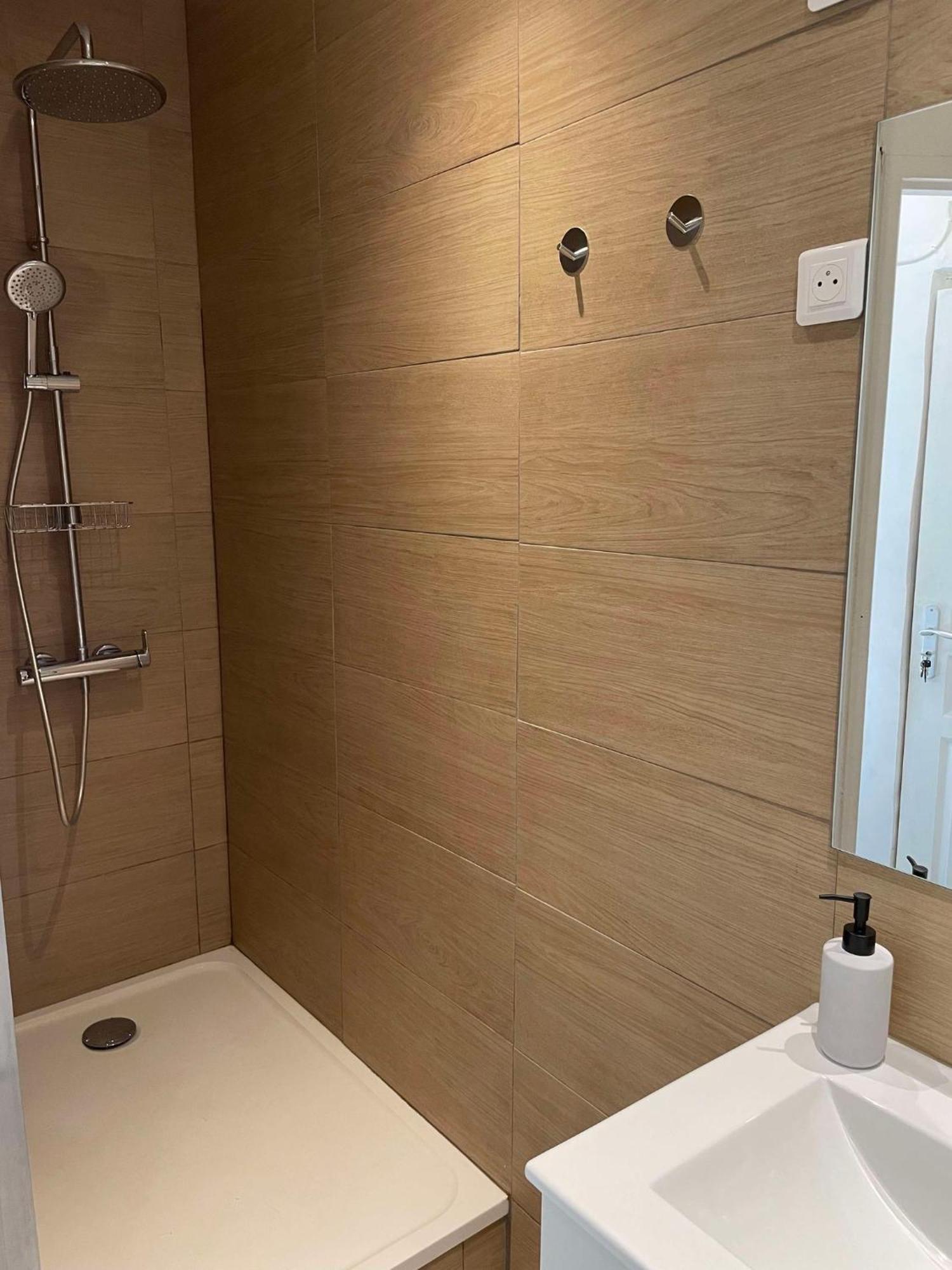 Marseille Centre - Wifi - Lave Et Seche Linge - Calme - Cuisine Apartment Екстериор снимка